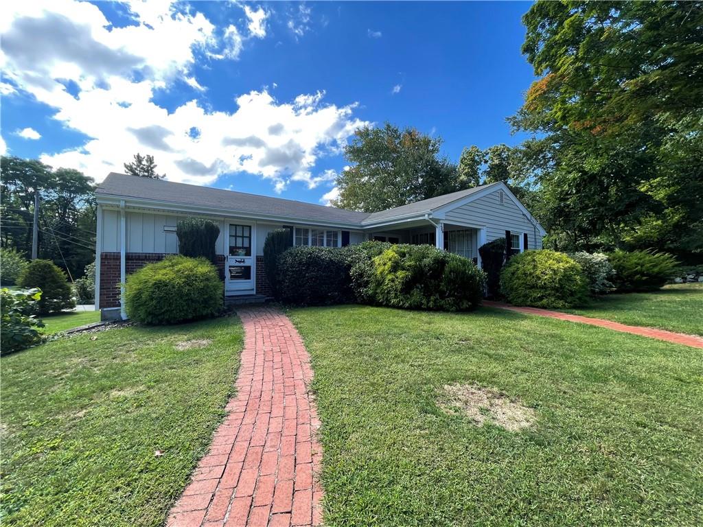 284 Albion Rd, Lincoln, RI 02865 MLS 1320280 Coldwell Banker