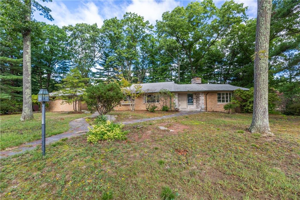 5 Maplecrest Dr, Smithfield, RI 02828 MLS 1320588 Coldwell Banker