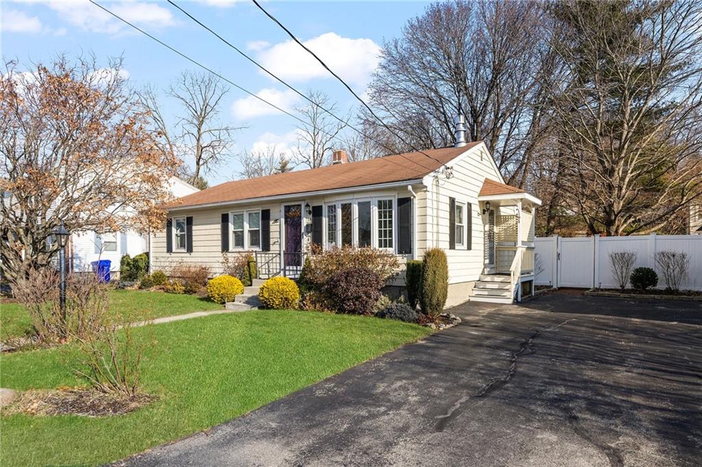 14 Sampson Ave, North Providence, Ri 02911 - Mls 1327804 - Coldwell Banker