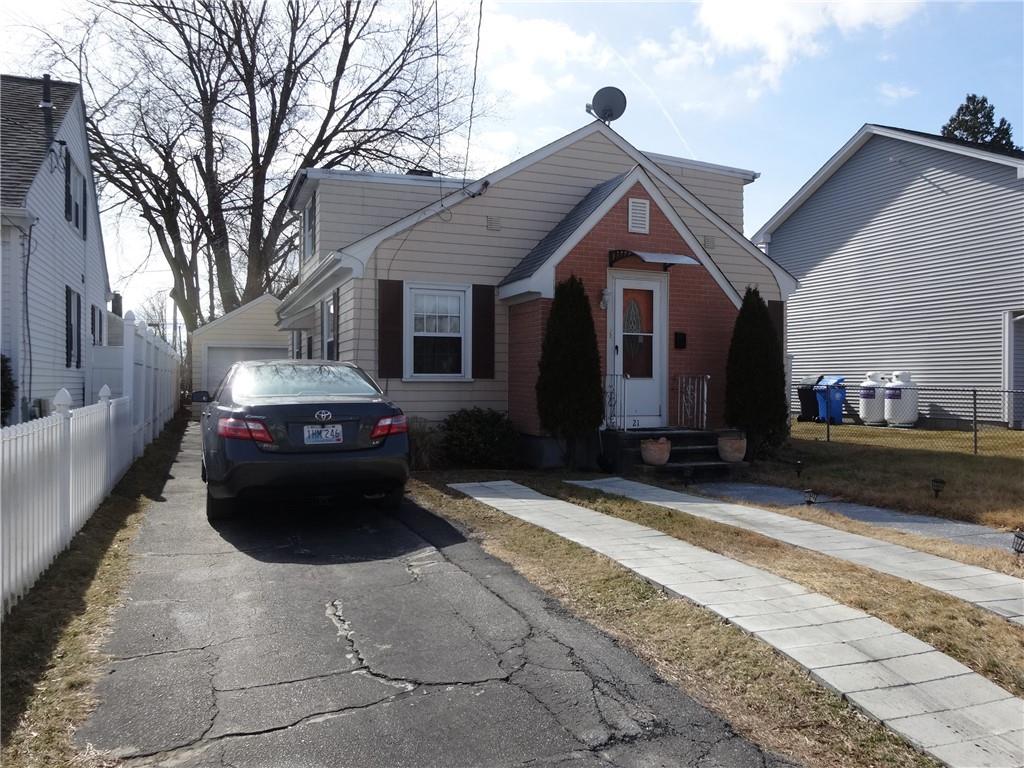 21 Elmhurst Ave, Cranston, RI 02920 MLS 1330888 Coldwell Banker