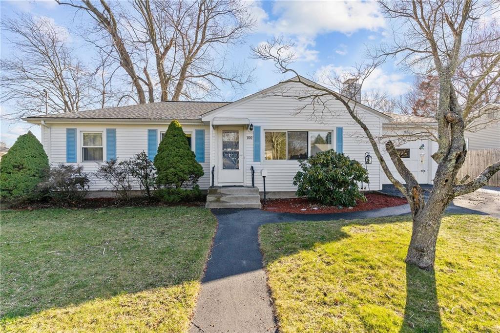 100 Lockhaven Rd, Warwick, RI 02889 MLS 1332375 Coldwell Banker