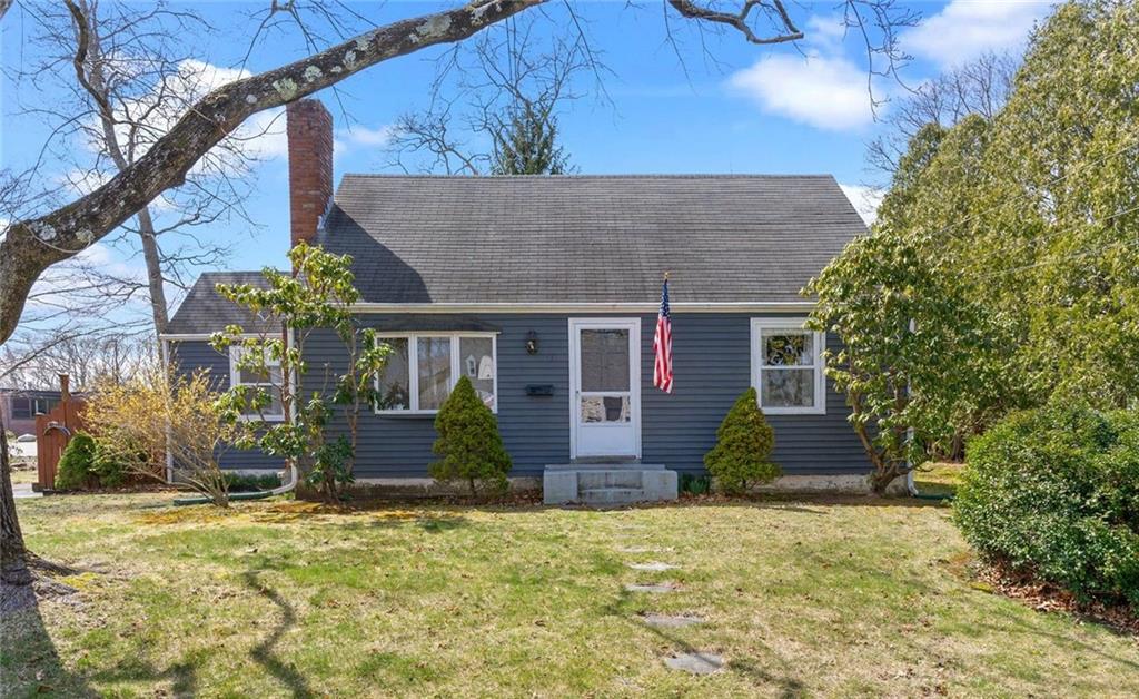 121 Lake Dr, North Kingstown, RI 02852 MLS 1332604 Coldwell Banker