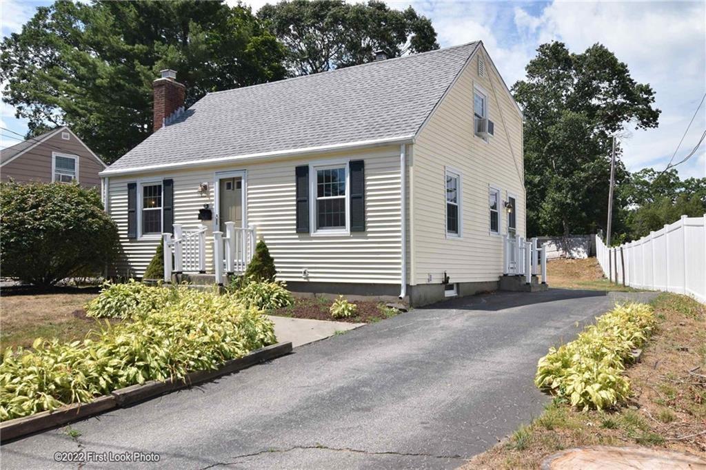 244 Sachem Rd, North Kingstown, RI 02852 MLS 1333701 Coldwell Banker