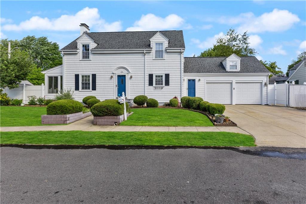 64 Julia St, Cranston, RI 02910 MLS 1333968 Coldwell Banker