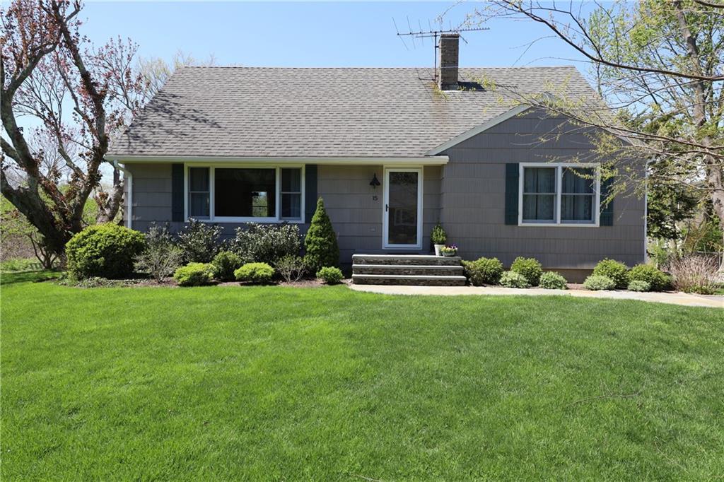 15 Vesper Ln, Portsmouth, RI 02871 MLS 1334758 Coldwell Banker