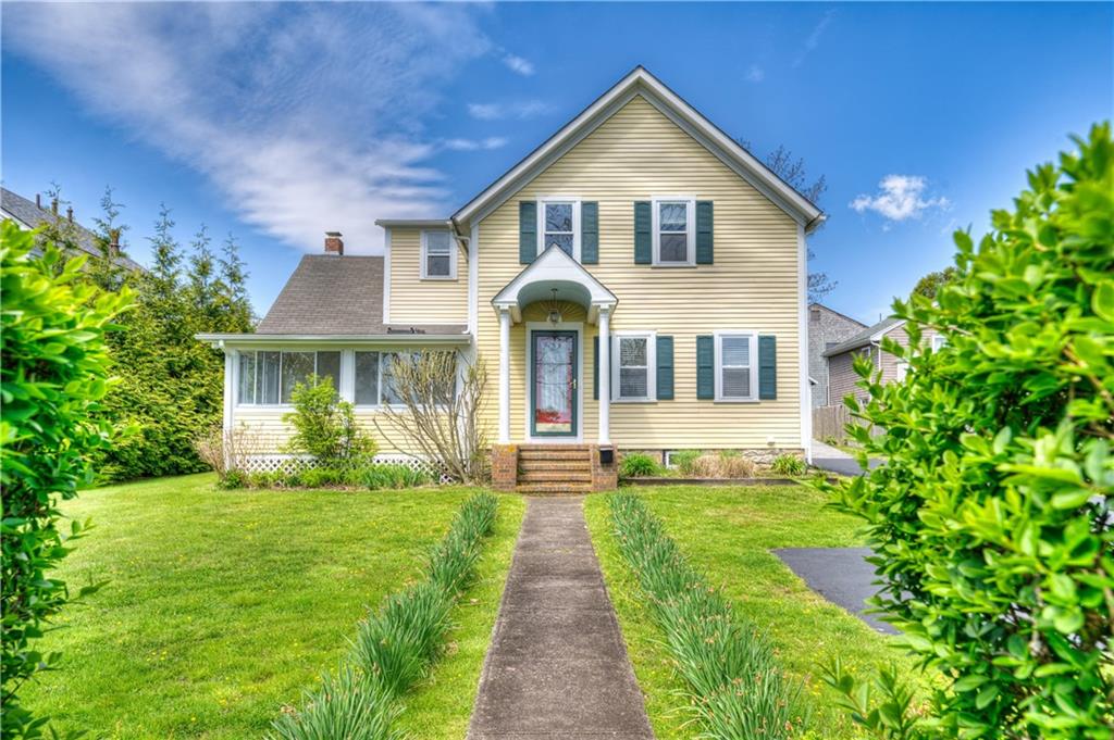 207 Ocean Rd, Narragansett, RI 02882 MLS 1335102 Coldwell Banker