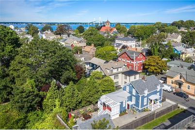 22 Elm Street, Newport, RI 02840 - Photo 1