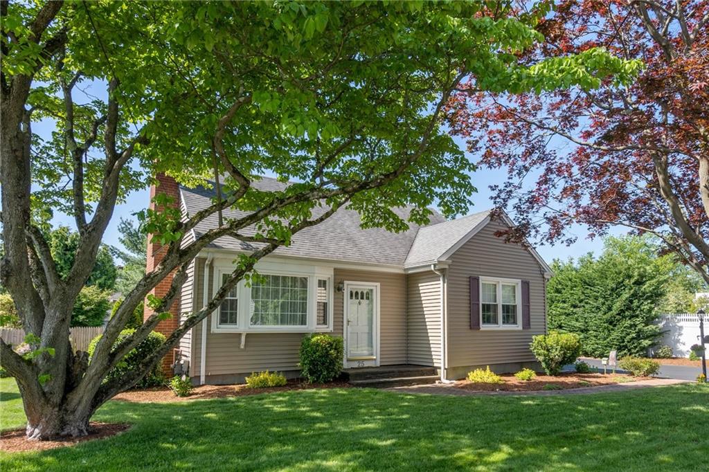 25 Arrowhead Ave, East Providence, RI 02915 MLS 1336393 Coldwell Banker