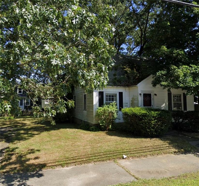 60 Metropolitan Park Dr, East Providence, RI 02915 MLS 1338435