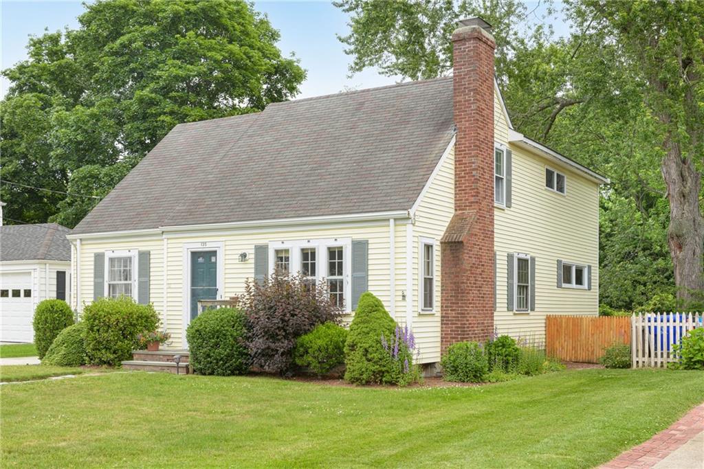 135 Don Ave, East Providence, RI 02916 MLS 1338446 Coldwell Banker