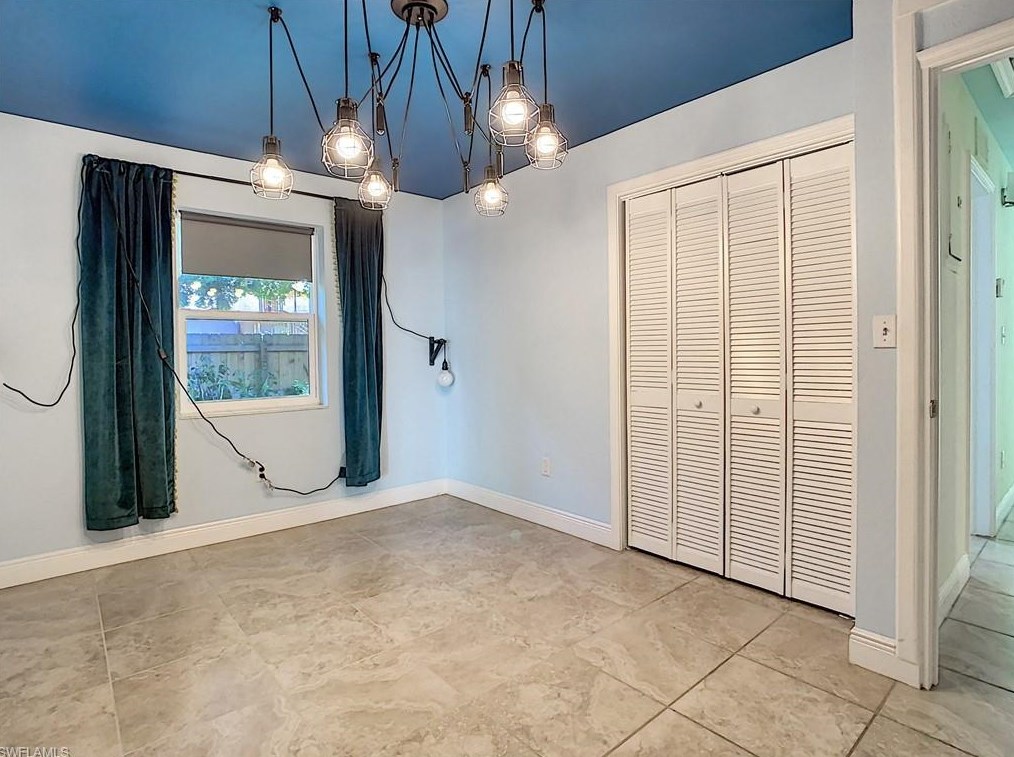 2266 Clifford St, Fort Myers FL  33901-3520 exterior