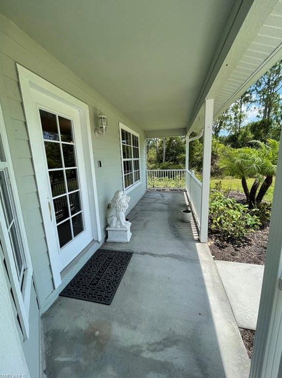 2318 Hamilton Ave, Alva FL  33920-1038 exterior