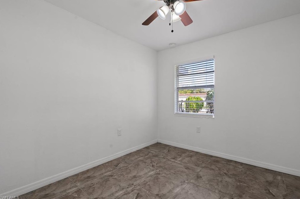 3314 Apache St, Fort Myers FL 33916-2102 exterior