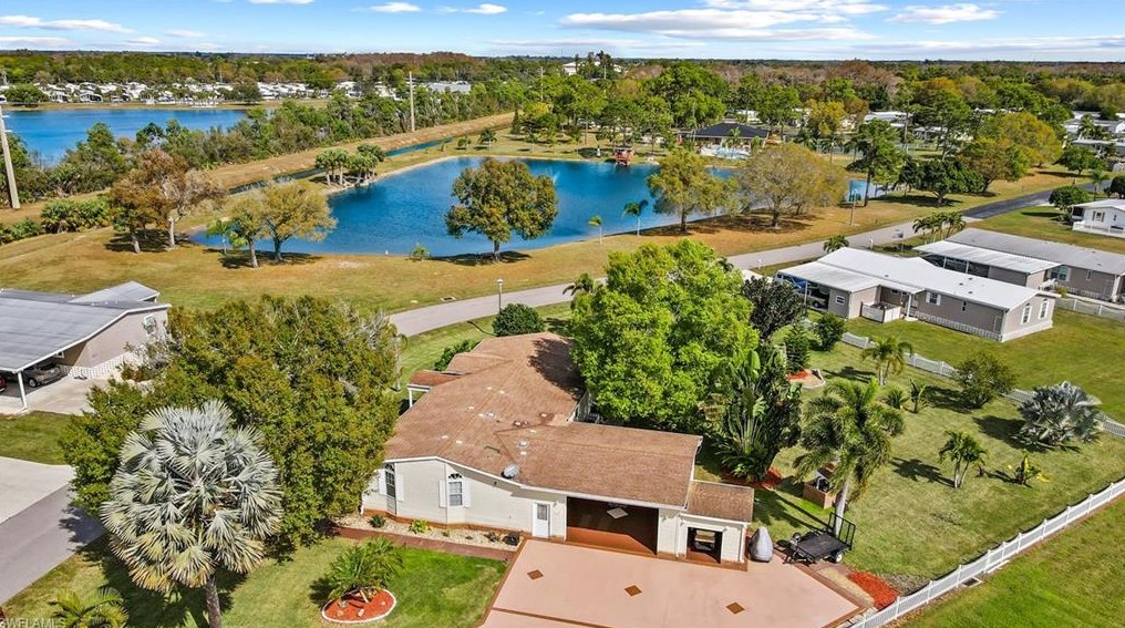 9778 Cattail Ct, Fort Myers FL 33905-5107 exterior