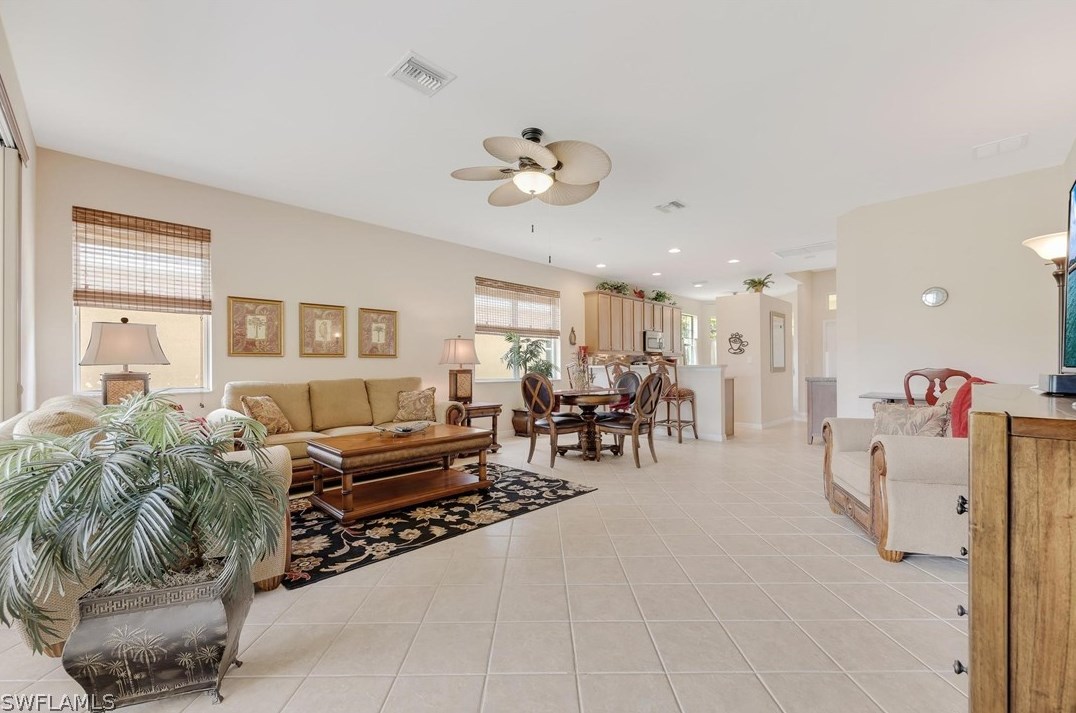 3516 Crosswater Dr, North Fort Myers FL  33917-7851 exterior