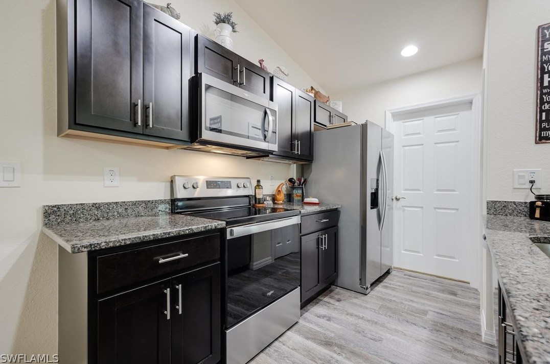 6040 Moss Cir, Labelle FL 33935-5479 exterior