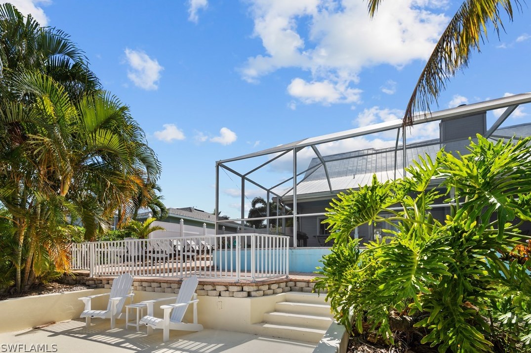 4006 25 Pl, Cape Coral FL  33914-5470 exterior