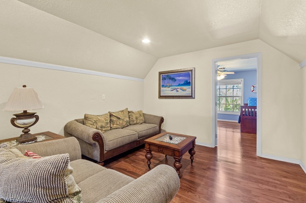 4006 25 Pl, Cape Coral FL  33914-5470 exterior