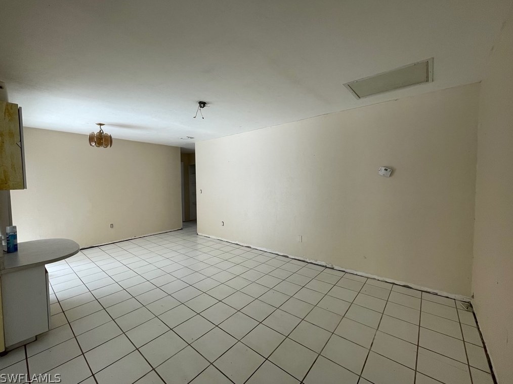 6451 Adelphi Cir, Fort Myers FL  33919-5002 exterior