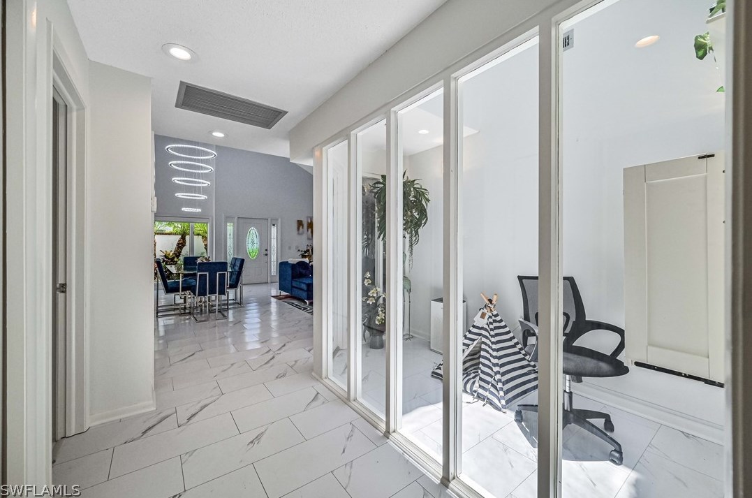 5442 Harbour Castle Dr, Fort Myers FL 33907-7846 exterior