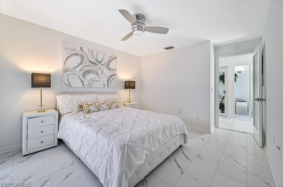 5442 Harbour Castle Dr, Fort Myers FL 33907-7846 exterior