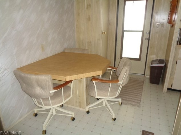 3037 Longview Ln, Fort Myers FL  33917-1570 exterior