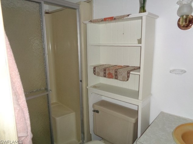 3037 Longview Ln, Fort Myers FL  33917-1570 exterior