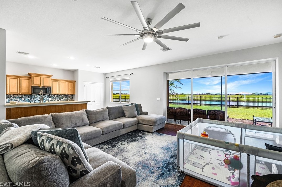 15500 Pricklegrass Ct, Alva FL  33920-4649 exterior