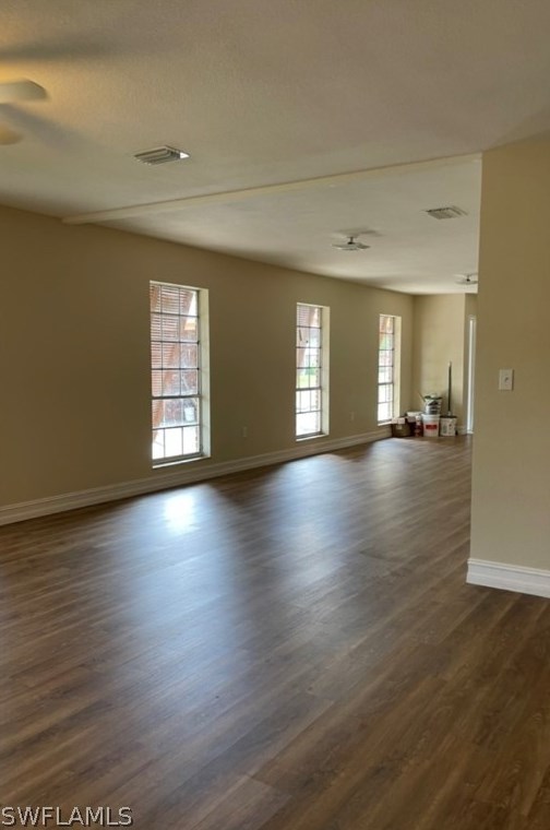 300 Avenida Del Rio, Clewiston FL  33440-2524 exterior