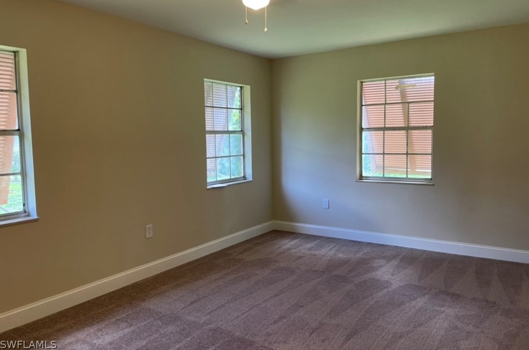 300 Avenida Del Rio, Clewiston FL  33440-2524 exterior