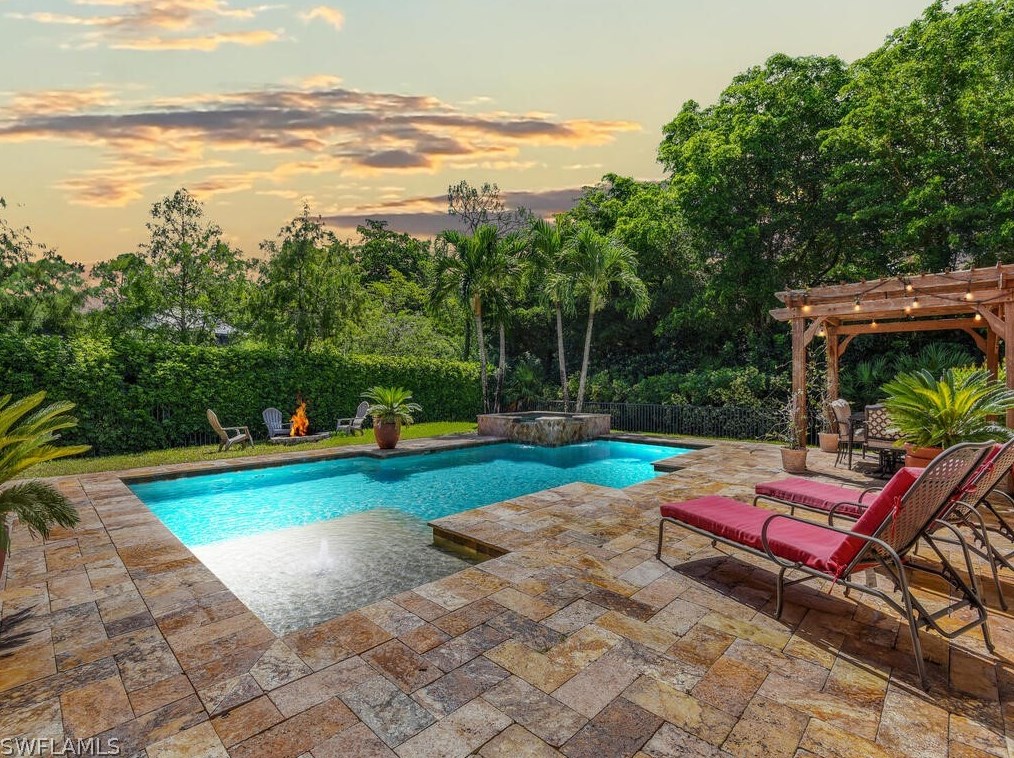 7630 Knightwing Cir, Fort Myers FL 33912-7332 exterior