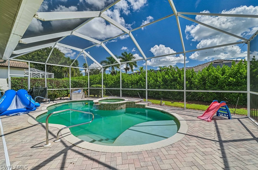 12661 Chartwell Dr, Fort Myers FL  33912-4659 exterior