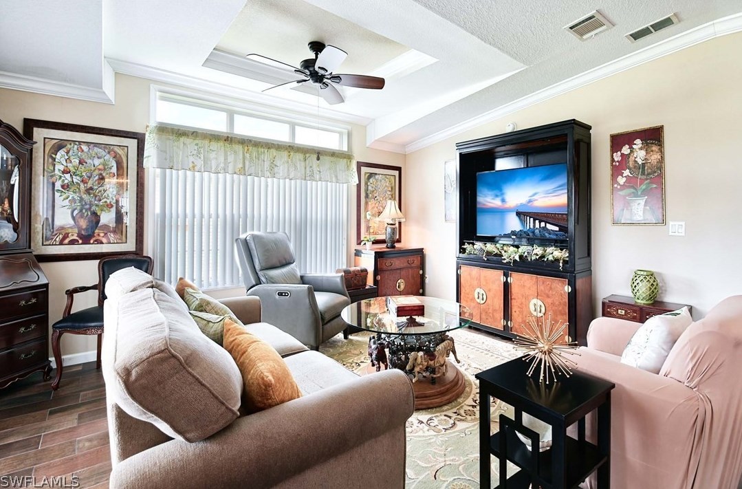 9761 Cattail Ct, Fort Myers FL 33905-5107 exterior