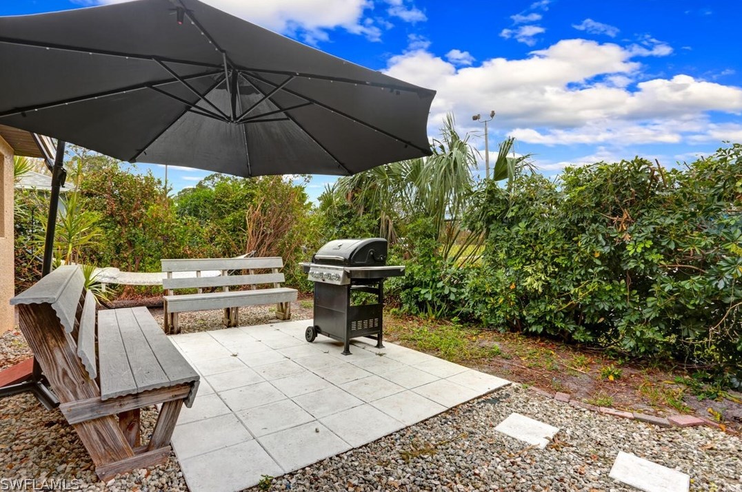 17410 Caloosa Trace Cir, Fort Myers FL  33967-8500 exterior