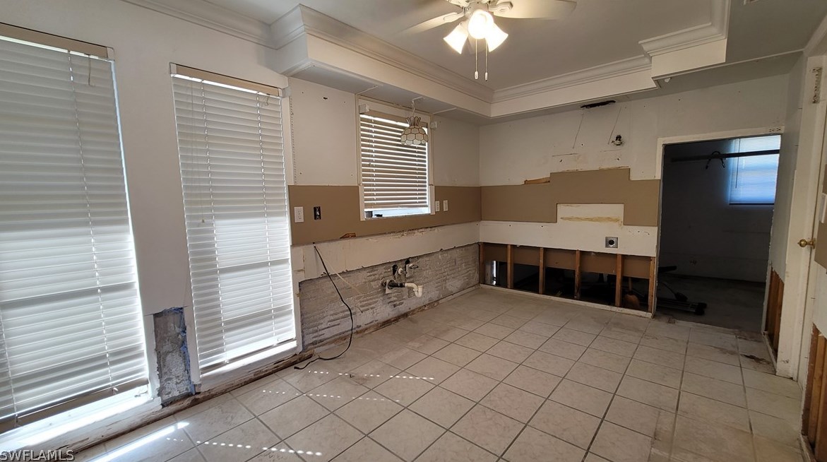 123 52nd Ter, Cape Coral FL  33914-7109 exterior