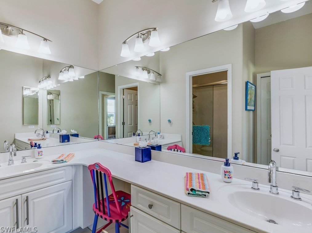 12631 Allendale Cir, Fort Myers FL 33912-4696 exterior