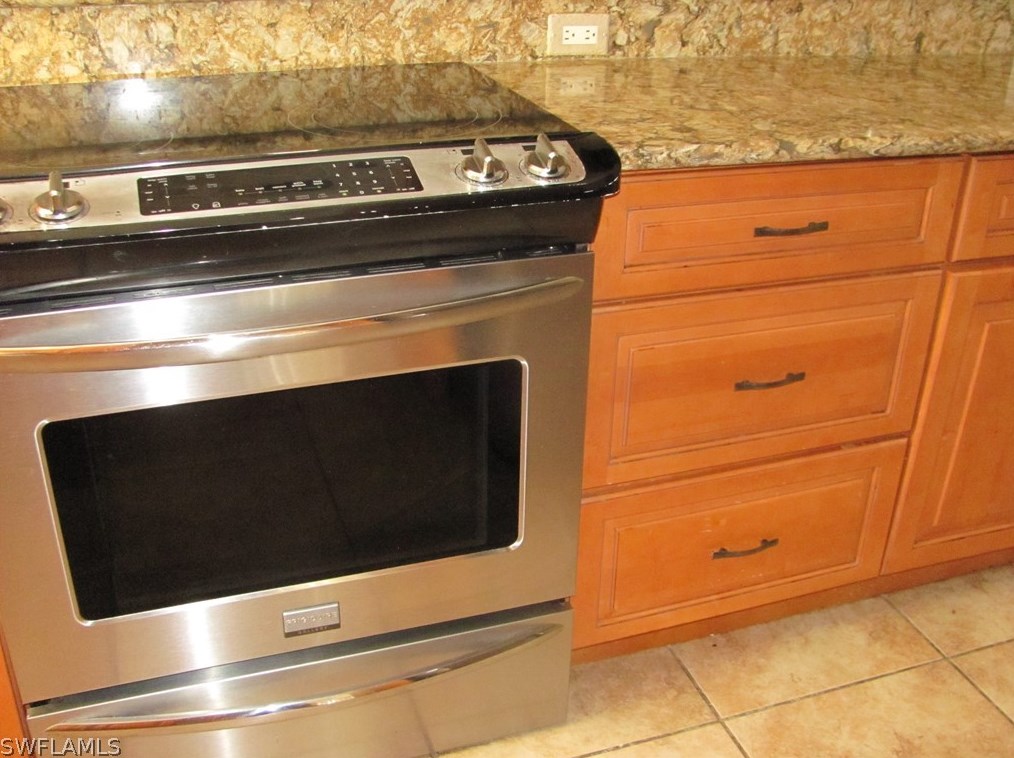 210 Sunset Blvd, Punta Gorda FL 33982-2503 exterior