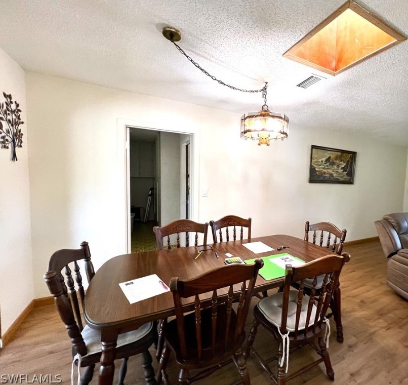 5849 Millay Ct, Fort Myers FL  33903-4524 exterior