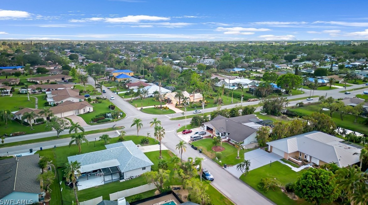 1596 Whiskey Creek Dr, Fort Myers FL  33919-2724 exterior