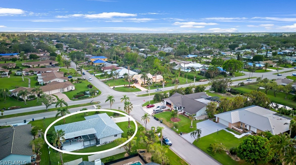 1596 Whiskey Creek Dr, Fort Myers FL  33919-2724 exterior