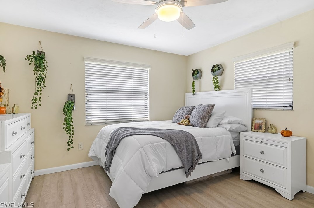 1596 Whiskey Creek Dr, Fort Myers FL  33919-2724 exterior