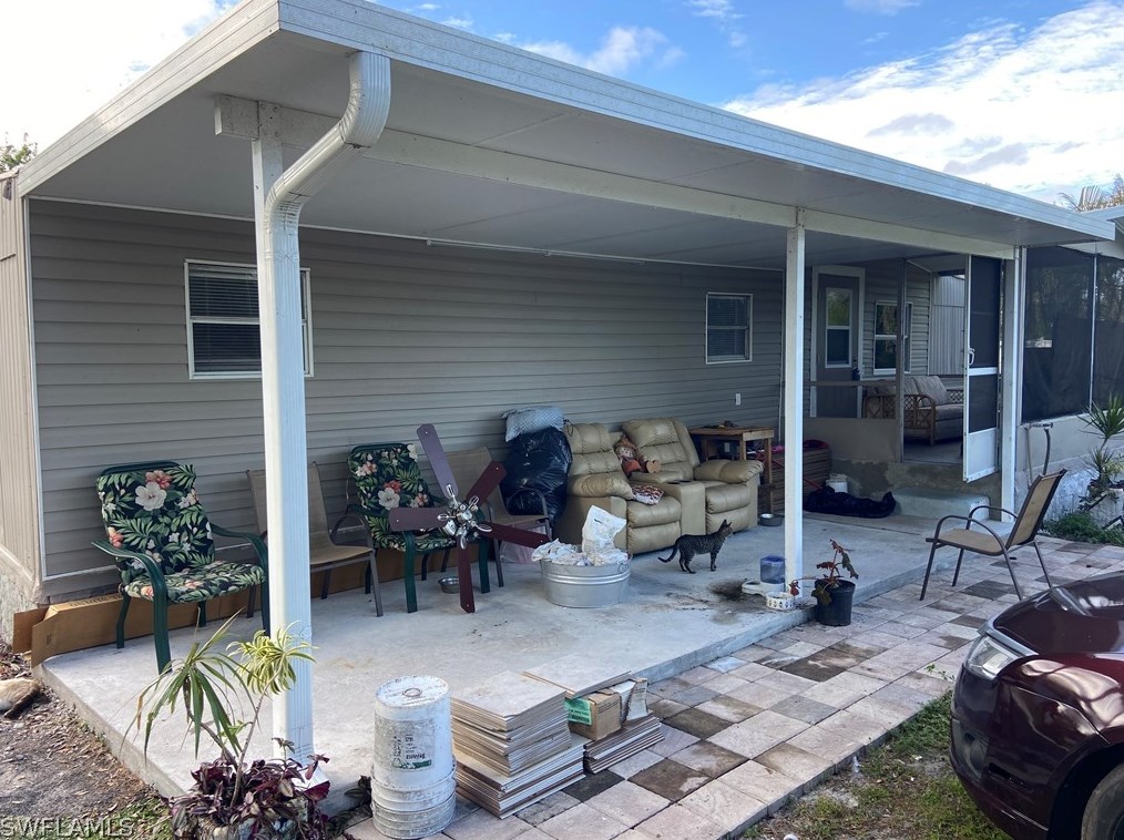 8146 Ebson Dr, Fort Myers FL  33917-6258 exterior