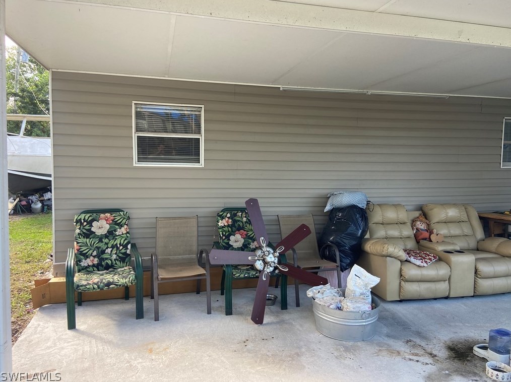 8146 Ebson Dr, Fort Myers FL  33917-6258 exterior