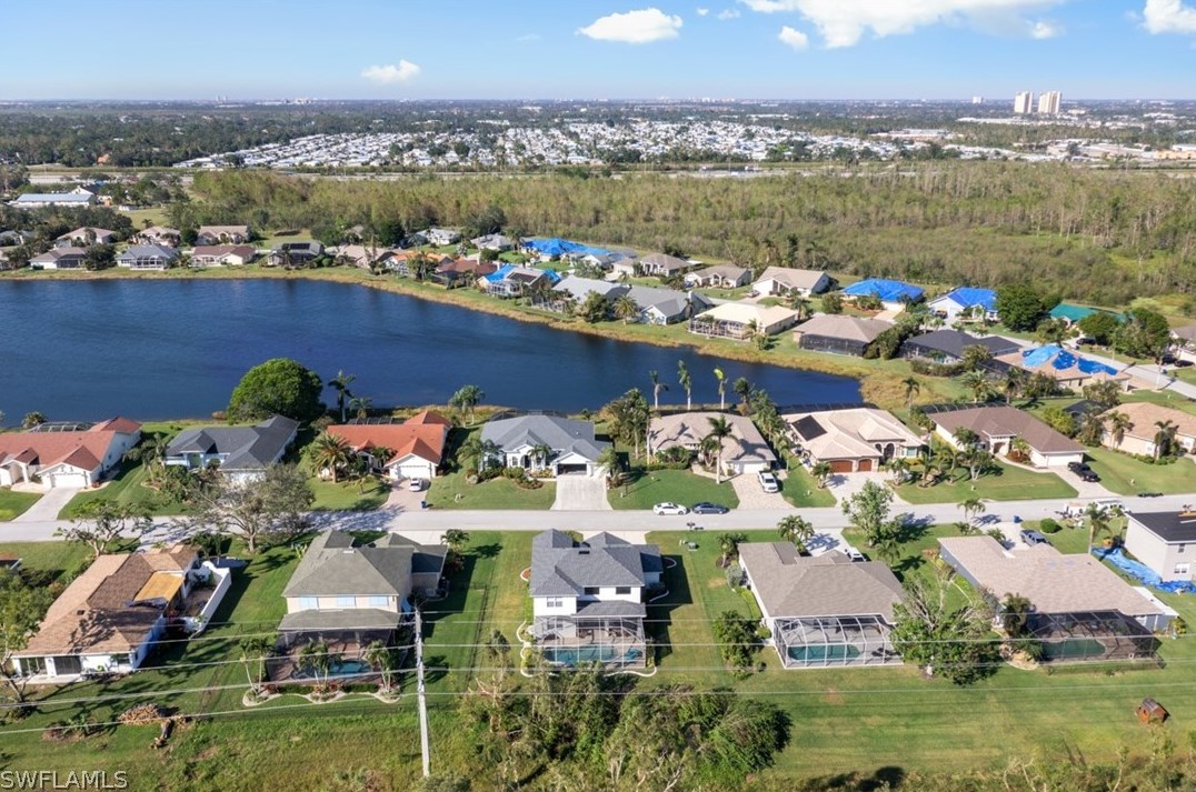 15381 Briarcrest Cir, Fort Myers FL  33912-6398 exterior