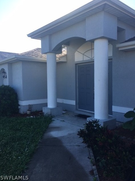 3310 17th Ln, Cape Coral FL  33993-3603 exterior