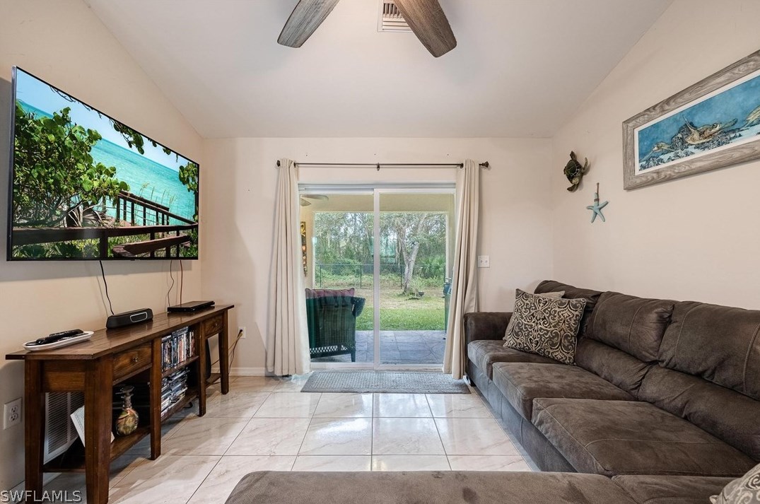 2029 Detroit Dr, Labelle FL  33935-5396 exterior