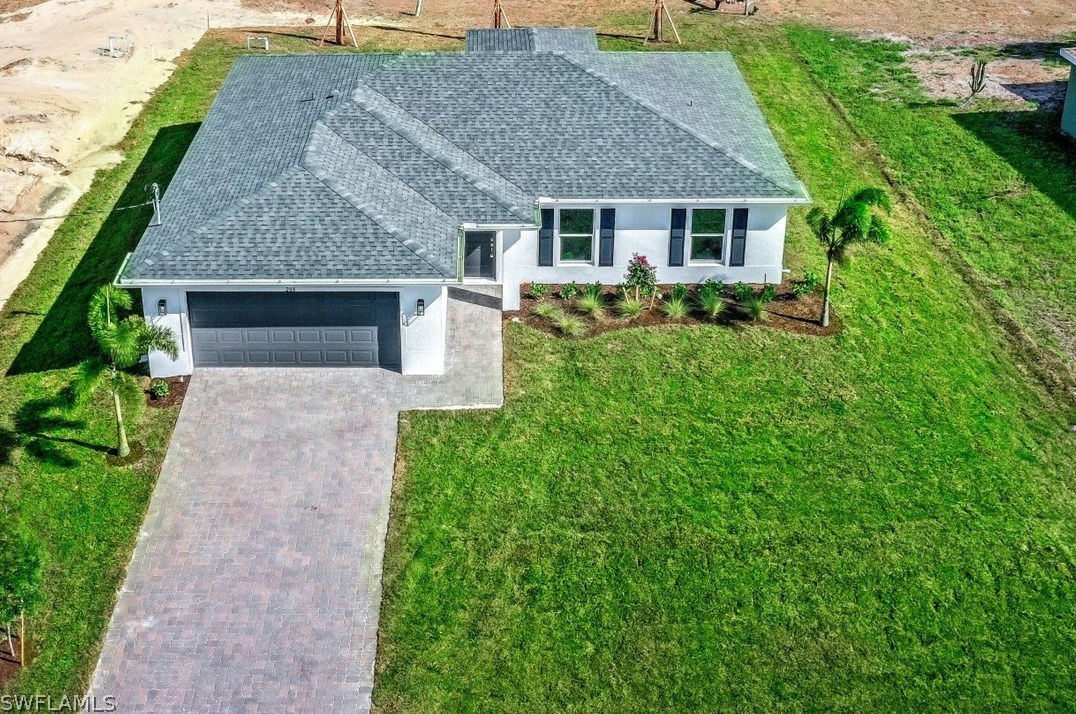 2804 6th Pl, Cape Coral FL  33909-4377 exterior