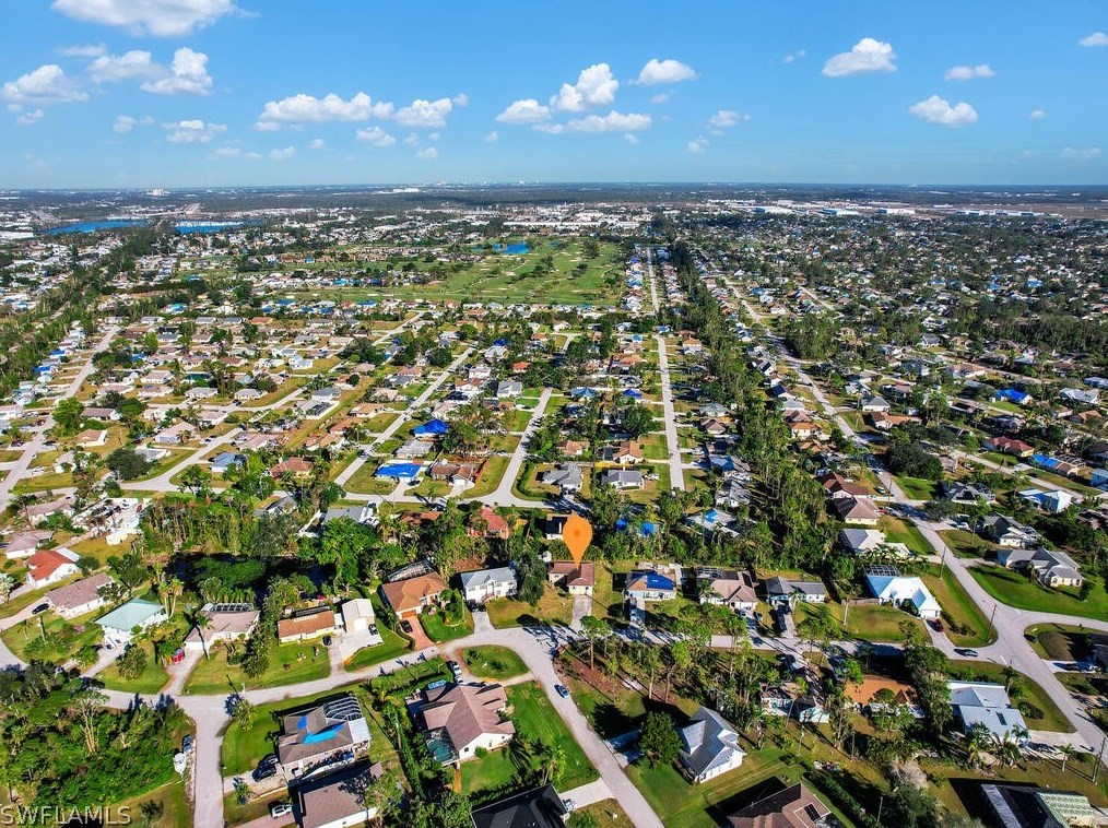 7563 Captiva Blvd, Fort Myers FL  33967-6121 exterior