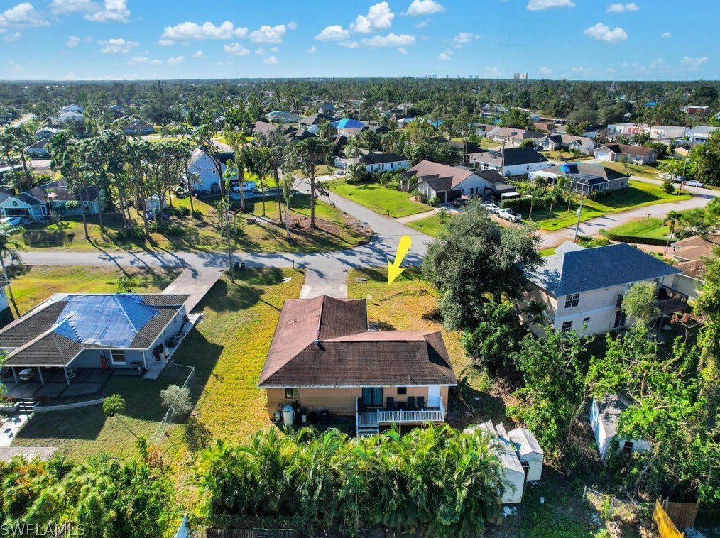 7563 Captiva Blvd, Fort Myers FL  33967-6121 exterior