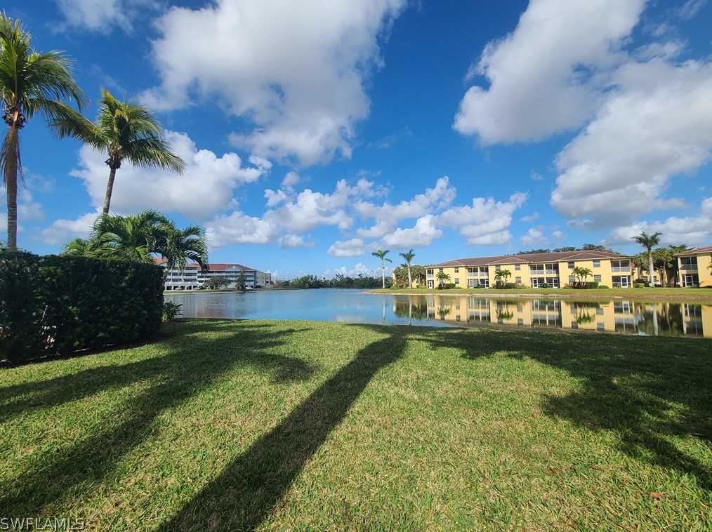 4241 Bellasol Cir, Fort Myers FL 33916-7838 exterior